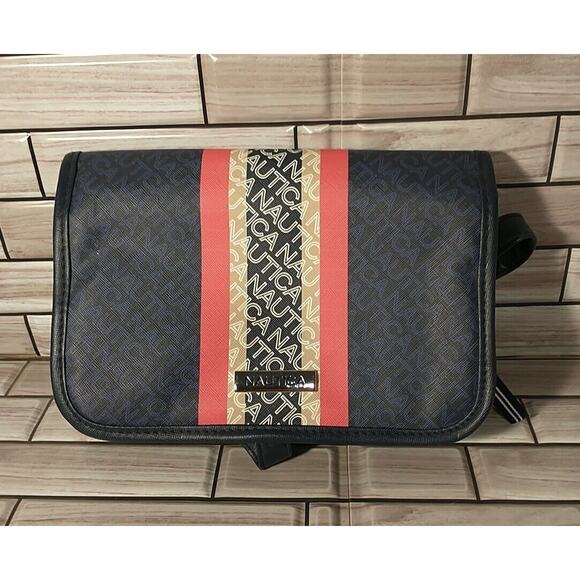 Nautica Polyester Travel Bag Pouch Blue Toiletries Used - Picture 1 of 8